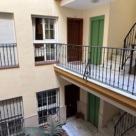 דירות מאלגה Urban Flat Junior מראה חיצוני תמונה