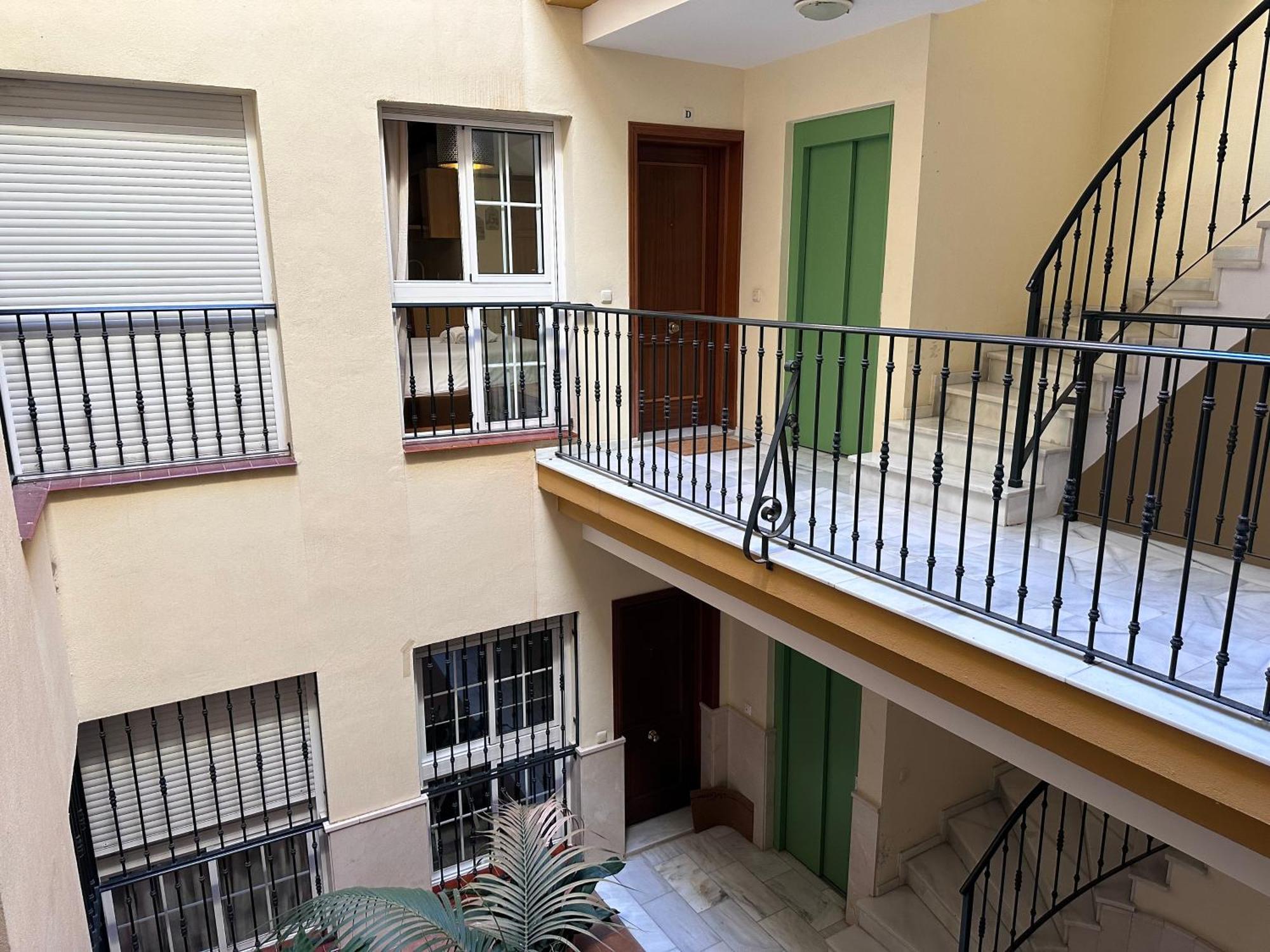 דירות מאלגה Urban Flat Junior מראה חיצוני תמונה